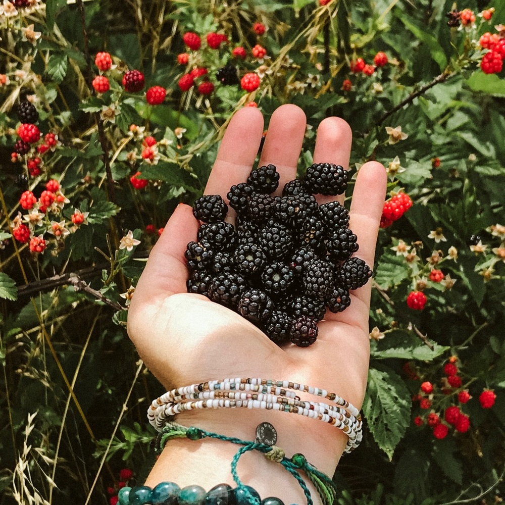 SALE- wedding + moving sale!!